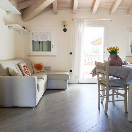 Casa Monia Apartment โลนาโต ภายนอก รูปภาพ