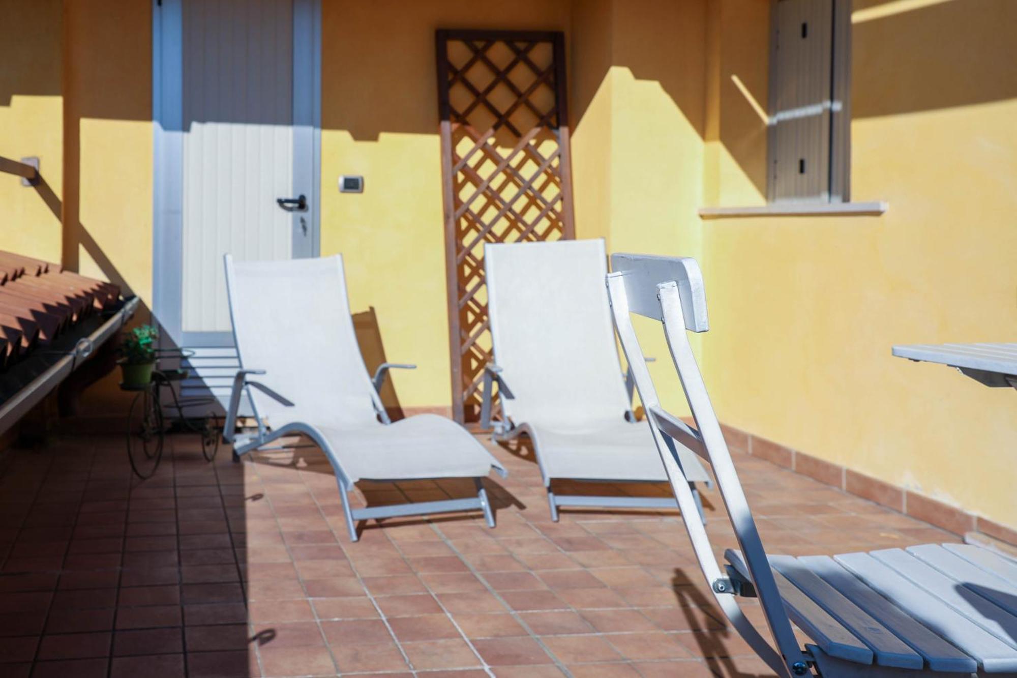 Casa Monia Apartment โลนาโต ภายนอก รูปภาพ